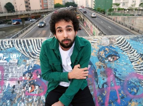 O humorista paraense Murilo Couto, conhecido por integrar o programa Aberto ao Público, foi impedido de entrar em Moçambique neste domingo (20)