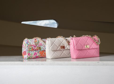 Luz, cor e movimento: o Spring-Summer 22 de Jorge Bischoff
