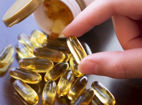 Capsule, Human Hand, Medicine, Single Object, Nutritional Supplement