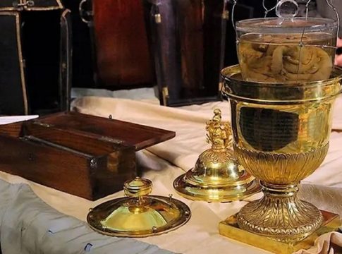Cientistas criticam uso político de coração de D. Pedro I