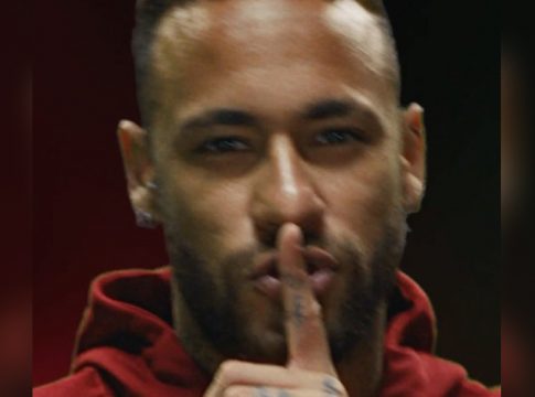 Vídeo mostra Neymar gemendo com outro homem. Assista!