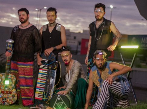 Steamy Frogs realiza espetáculo no Margarida Schivasappa