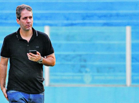 Presidente da FPF irá com a delegação do Paysandu a Salvador