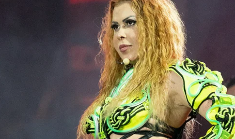 Joelma passou mal durante um show em Santa Maria das Barreiras, no Pará, neste sábado (22).