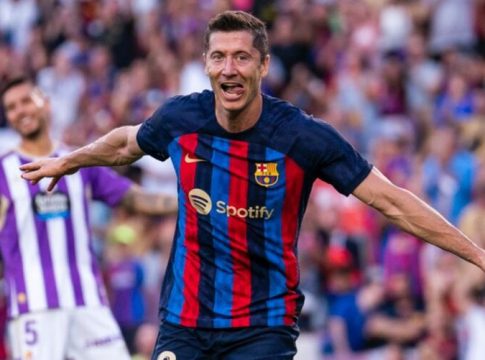 Barcelona goleia Valladolid na estreia de Lewandowski