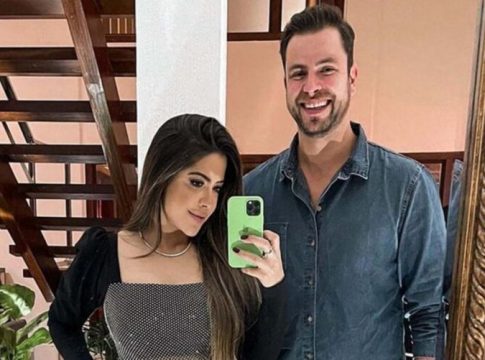 Ex-BBB Laís se surpreende com foto de Gustavo beijando homem