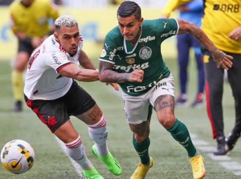 Palmeiras vai à CBF por conduta do VAR em jogo com Flamengo