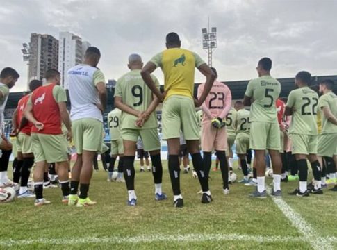 Fernandes terá Paysandu praticamente completo em Salvador-BA