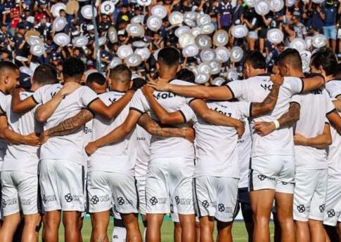 Clube do Remo tem apenas 7 jogadores e mira novas renovações 