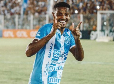  Em transição, meia deve assumir vaga de Mikael no Paysandu