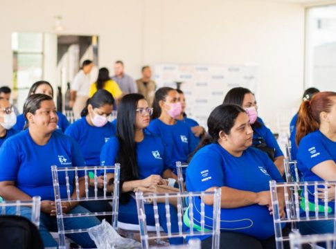 Escola de Eletricistas inicia aulas da segunda turma