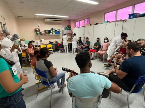 Projeto musical ajuda tratar câncer em hospital do Pará