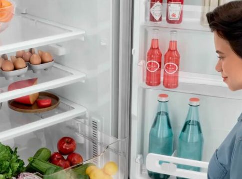 Mutirão de serviços sorteia até geladeira em Belém
