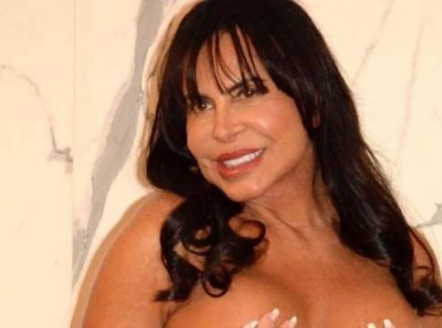 Ao publicar a nota em seu perfil do Instagram, Gretchen ainda completou: "A quem possa interessar. Tomando providências a tempo".