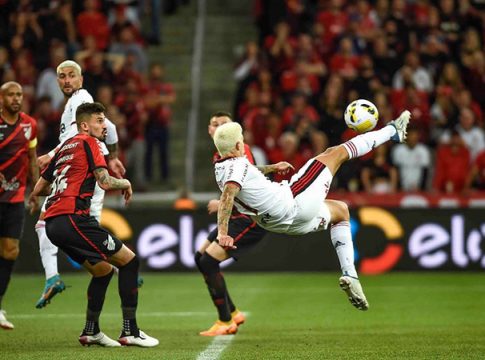 Copa do Brasil: São
Paulo e Flamengo iniciam duelo por final