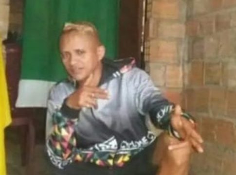Homem
é morto e tem a cabeça decepada com foice
