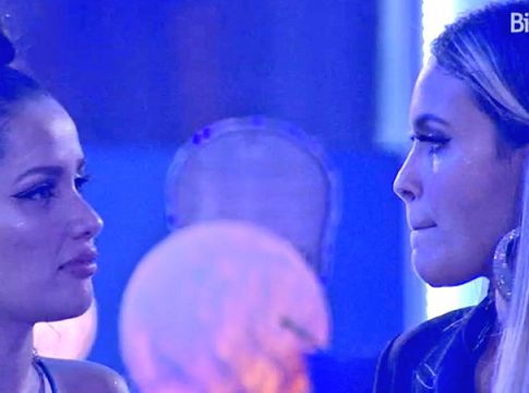Sariette
tá vivo! Juliette e Sarah se reencontram em show