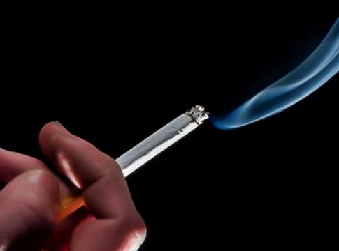 Os principais fatores de risco são o tabagismo e a exposição passiva ao tabaco, responsável por cerca de 85% dos casos diagnosticados. FOTO: Divulgação Saúde