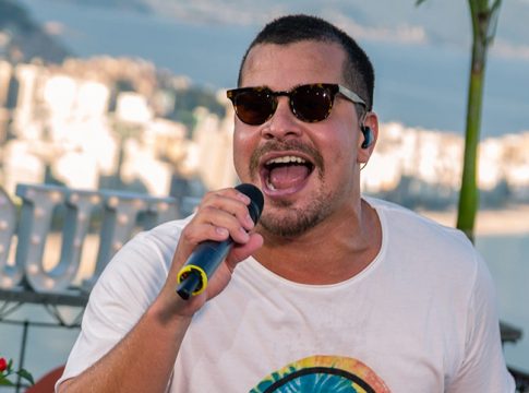 Thiago
Martins comemora milhões de views no “Quintal do TG”