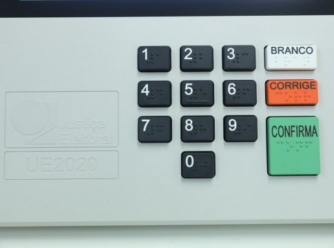 Entenda o significado de votar nulo ou em branco nas eleições. Crédito: Antonio Augusto/Secom/TSE