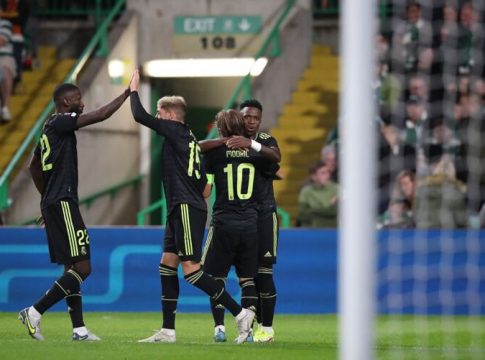 Início da Champions teve gol brasileiro, goleada e zebra