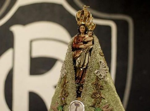 Clube do Remo recebe imagem peregrina na sede social