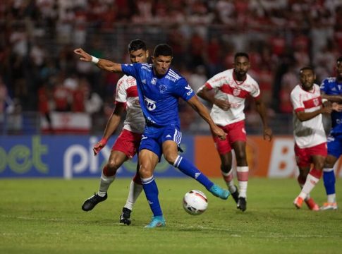 Cruzeiro vence e pode confirmar o acesso diante do Vasco
