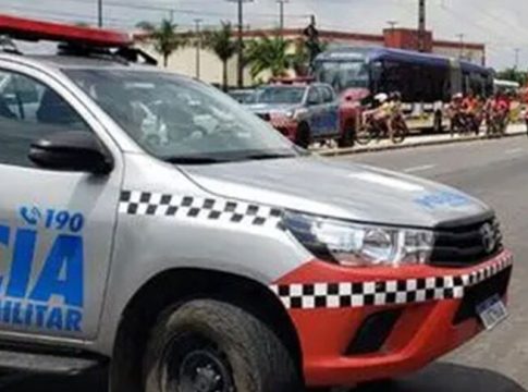 Corpo é achado em vala na avenida Augusto Montenegro