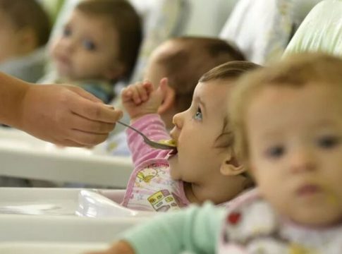 O levantamento apresenta dados sobre a falta de vagas nestas instituições para crianças de 0 a 3 anos e que fazem parte de grupos considerados mais vulneráveis e deveriam ter o direito à creche priorizado.