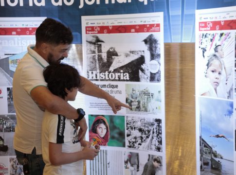 Mais de oito em cada dez entrevistados (82%) pretendem aumentar ou manter a leitura de jornais ou revistas (impressas ou online) nos próximos 12 meses. Foto: Wagner Almeida