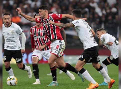 São Paulo e Corinthians empatam em 1 a 1 no Brasileirão