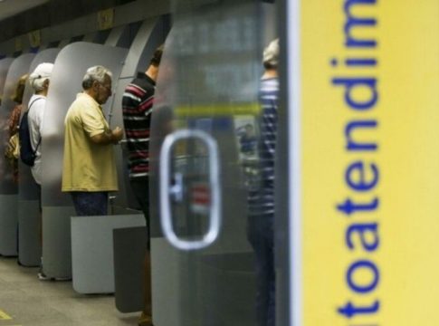 O Dia do Trabalhador, celebrado em 1º de maio (quinta-feira), altera o funcionamento de diversos serviços em Belém