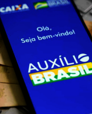 Auxílio Brasil: beneficiários com NIS final 7 recebem hoje 