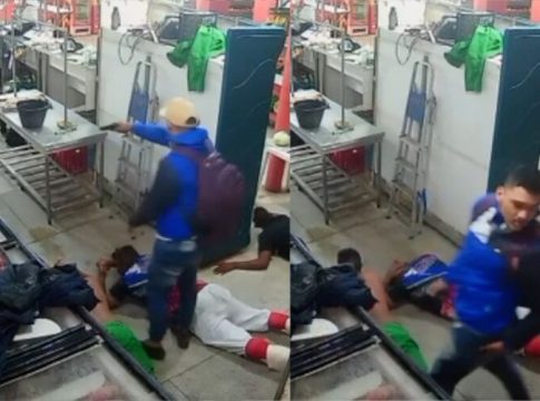 Vídeo: assaltantes "limpam" açougue e humilham funcionários