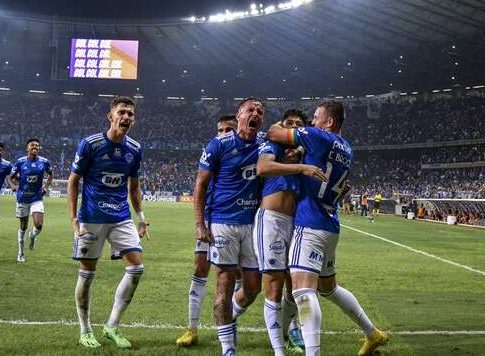 Acabou a espera! Cruzeiro garante acesso na Série A de 2023
