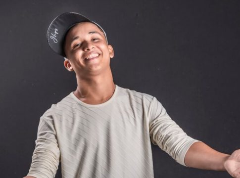 Karlielson Vaqueiro lança novo hit nesta quarta-feira (28)