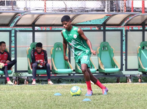 Nova joia da Tuna Luso chega ao profissional aos 17 anos