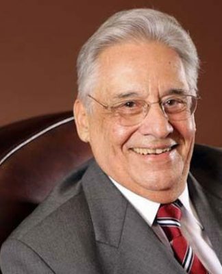 Em indireta contra Bolsonaro, FHC pede voto pró-democracia