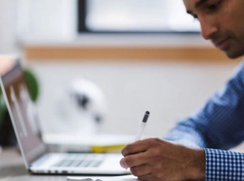 Para muitos, os concursos públicos são porta de entrada para a tão sonhada estabilidade profissional e financeira.