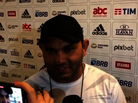 BORA BILL! Influencer vai ao Maracanã na vitória do Flamengo