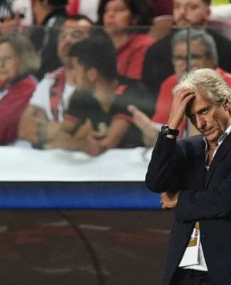 O Al-Hilal demitiu hoje o técnico Jorge Jesus, um dos alvos da CBF para assumir a seleção brasileira. A informação foi divulgada pelo jornal Arriyadiyah