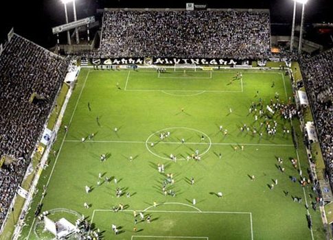 Confira onde assistir todos os jogos deste sábado (17)