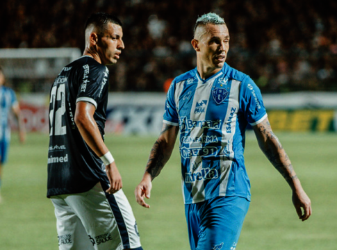 Farra em contratações marcou o insucesso da dupla RexPa