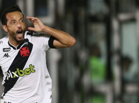 Vasco vence Guarani, ultrapassa o Grêmio e pula para 3º na B