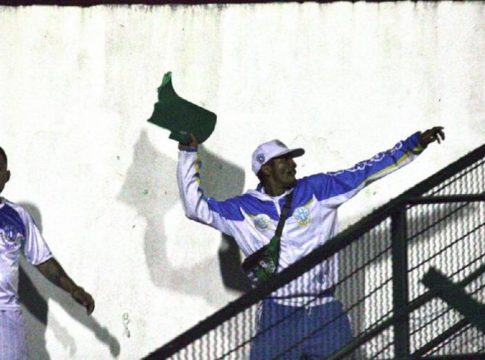 Paysandyu e Figueirense teve bomba e cadeira arremessada