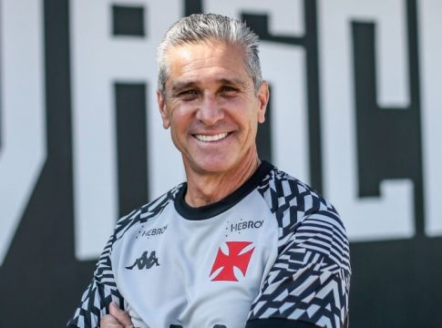 Vasco da Gama anuncia Jorginho como novo técnico