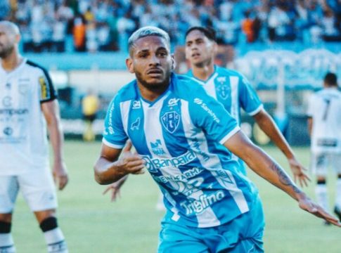 Paysandu reage, vence o Figueirense e segue vivo na Série C
