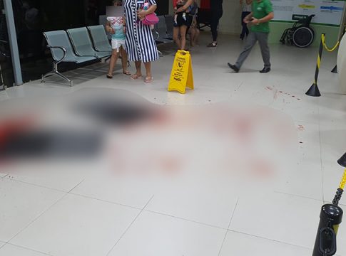 Baleado corre para dentro da Unimed, mas morre no local