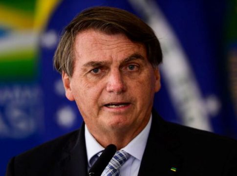 Bolsonaro se prepara para funeral da rainha Elizabeth 2ª 