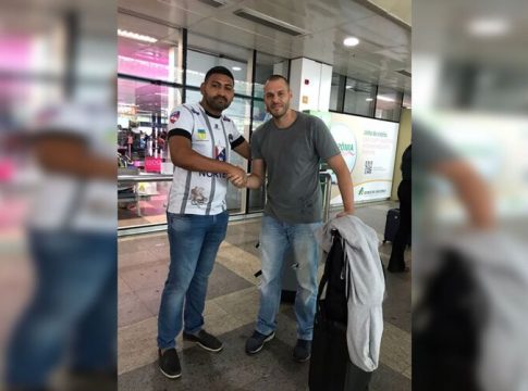 Deola chega pronto para estrear no futebol paraense 